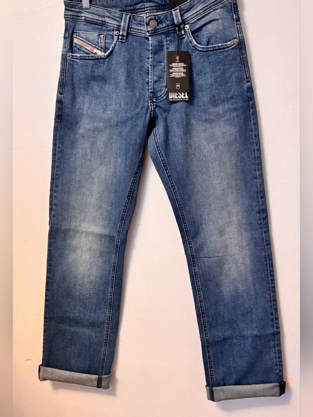 NWT Diesel Men's Straight Leg Jeans – Medium Wash (Brand New) - Picture 2 of 5